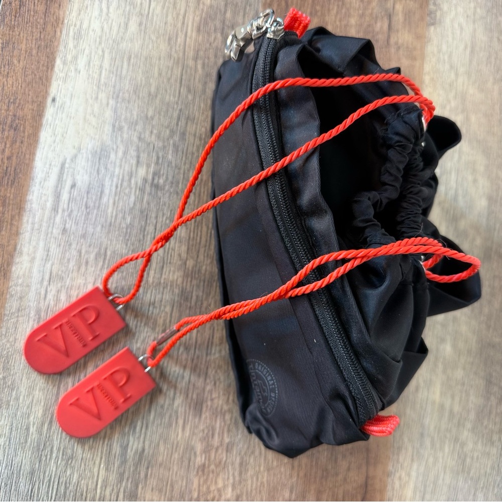 TINTAMER Black Toiletry Bag Pouch Drawstrings VIP Intelligent - Picture 5 of 15